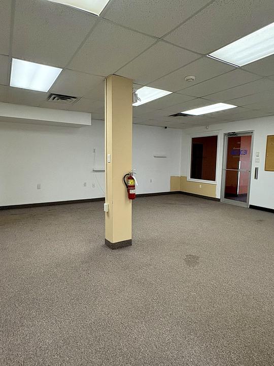 ground level - 260 Wyse Rd, Dartmouth, NS