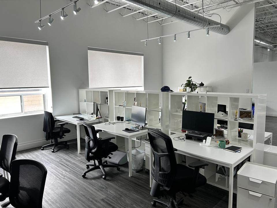 202 - 91 Tycos Drive, Toronto, ON
