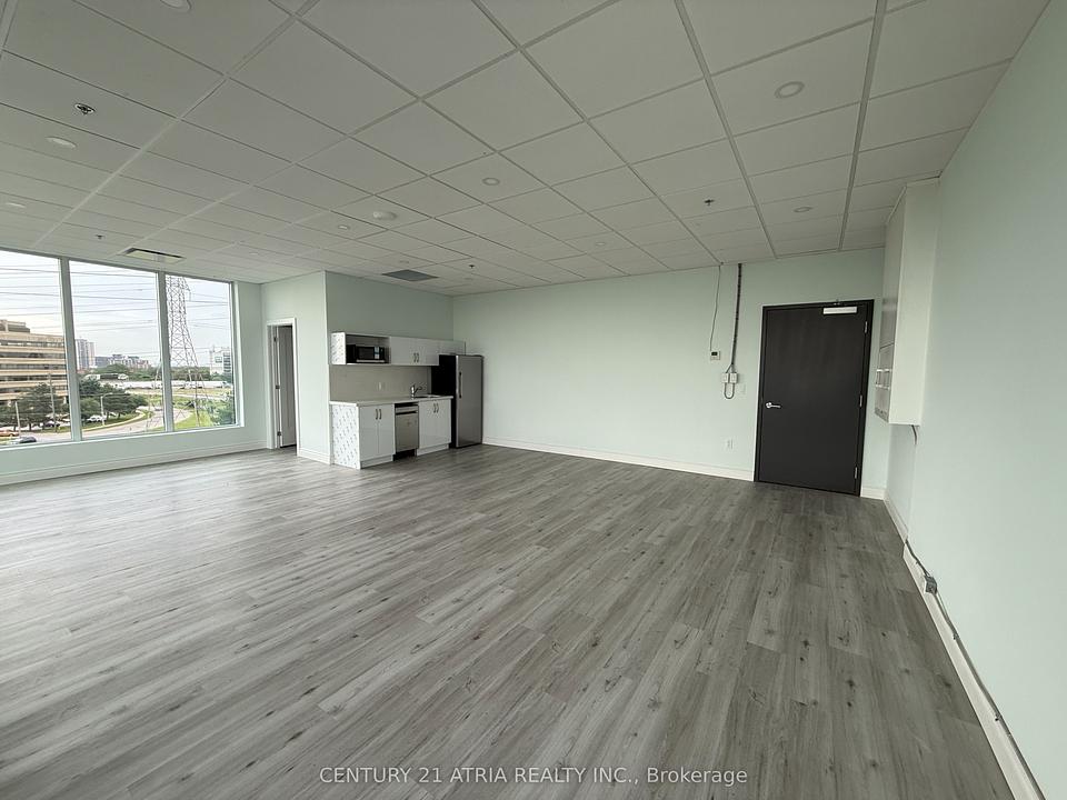 408 - 996 Martin Grove Road, Toronto, ON