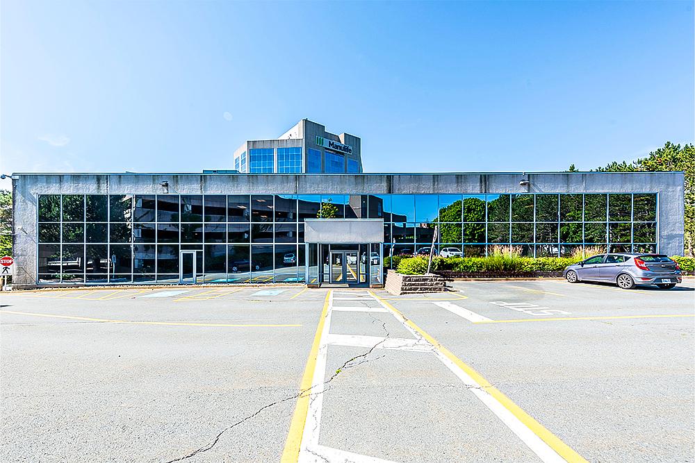 2737 Joseph Howe Drive, Halifax, NS