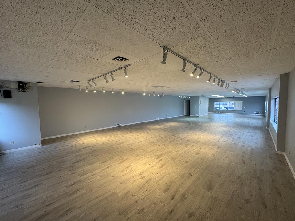 200 - 11031 Bridgeport Road, Richmond, BC