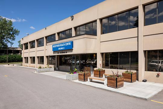 1016 68 Ave SW, Calgary, AB