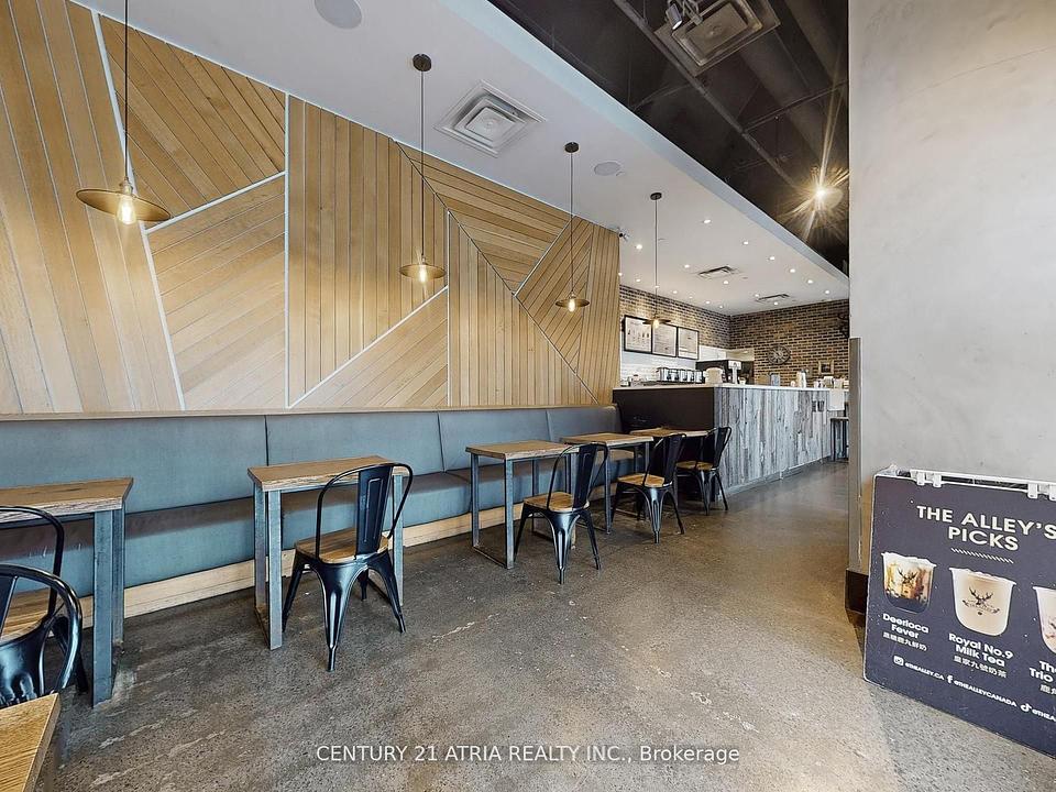 1 - 382 Yonge Street, Toronto, ON