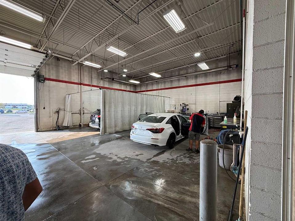 3405 2 Avenue South, Lethbridge, AB