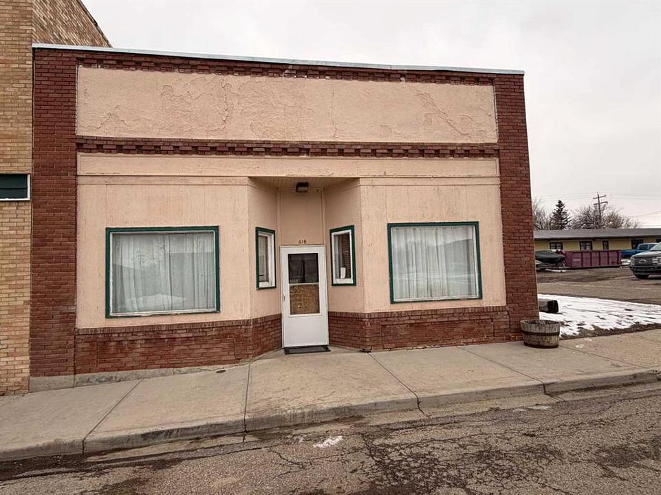 416 Caradoc Avenue, Carbon, AB