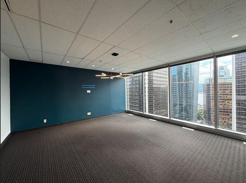 1700 - 1055 West Georgia Street, Vancouver, BC
