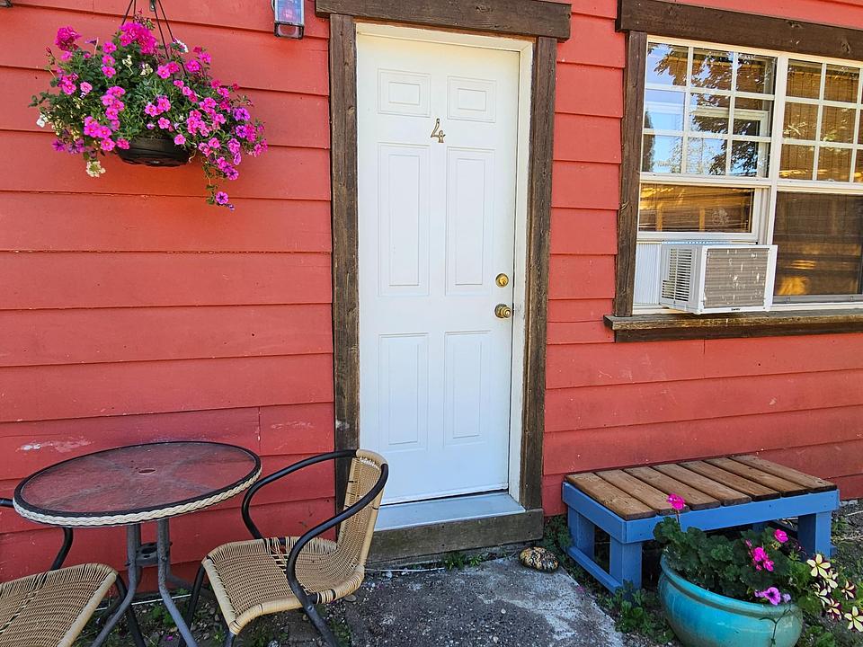 2226 Lougheed Highway, Agassiz, BC