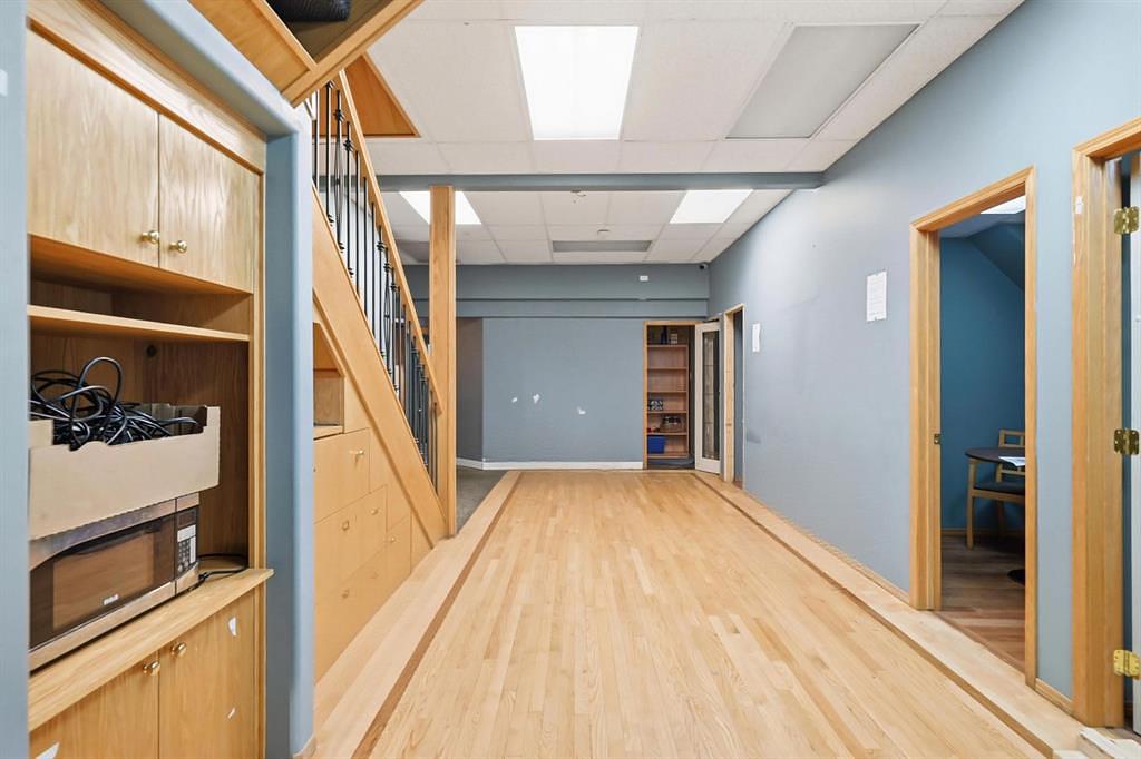 4 - 4101 19 Street Northeast, Calgary, AB