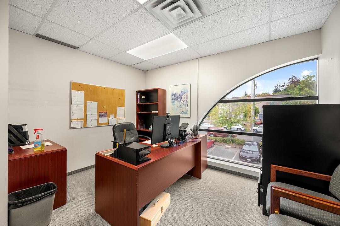 215 - 12975 84 Avenue, Surrey, BC