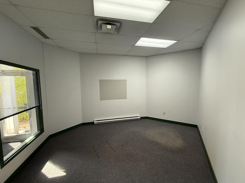 100 - 1001 Thomas Spratt Place, Ottawa, ON