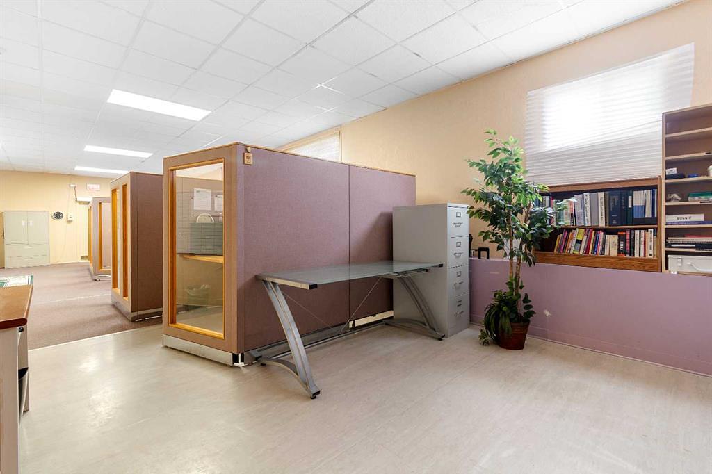 9801 97 Avenue, Grande Prairie, AB