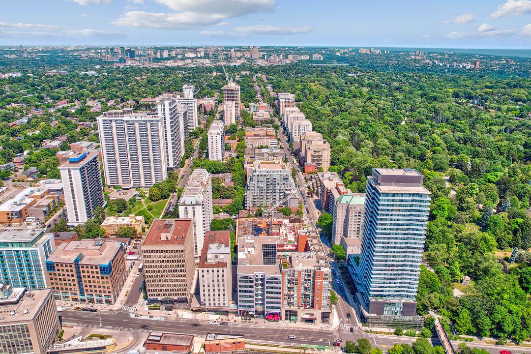 1835 Yonge Street, Toronto, ON