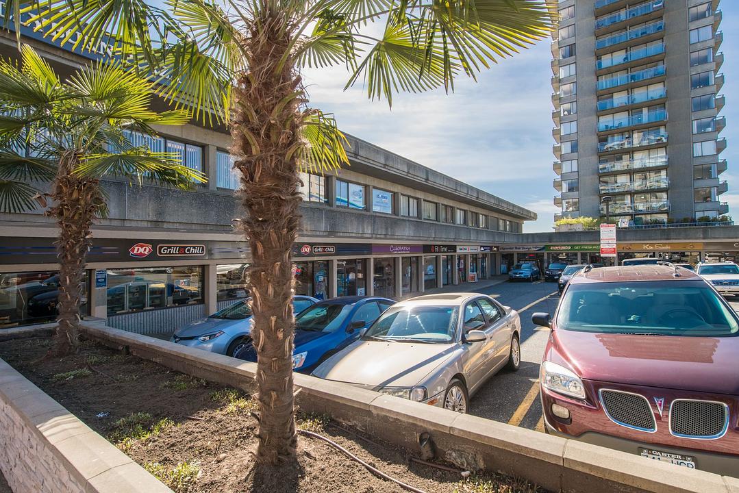 204 - 1760 Marine Drive, West Vancouver, BC