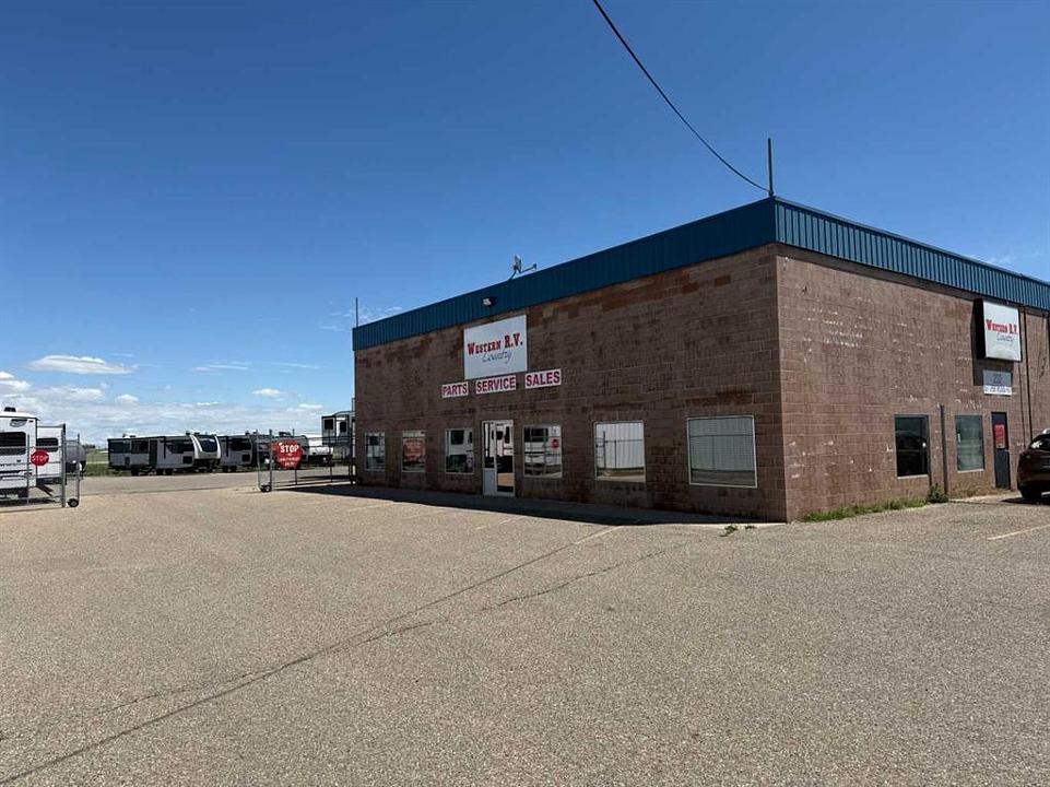 232 Stubb Ross Road, Lethbridge, AB