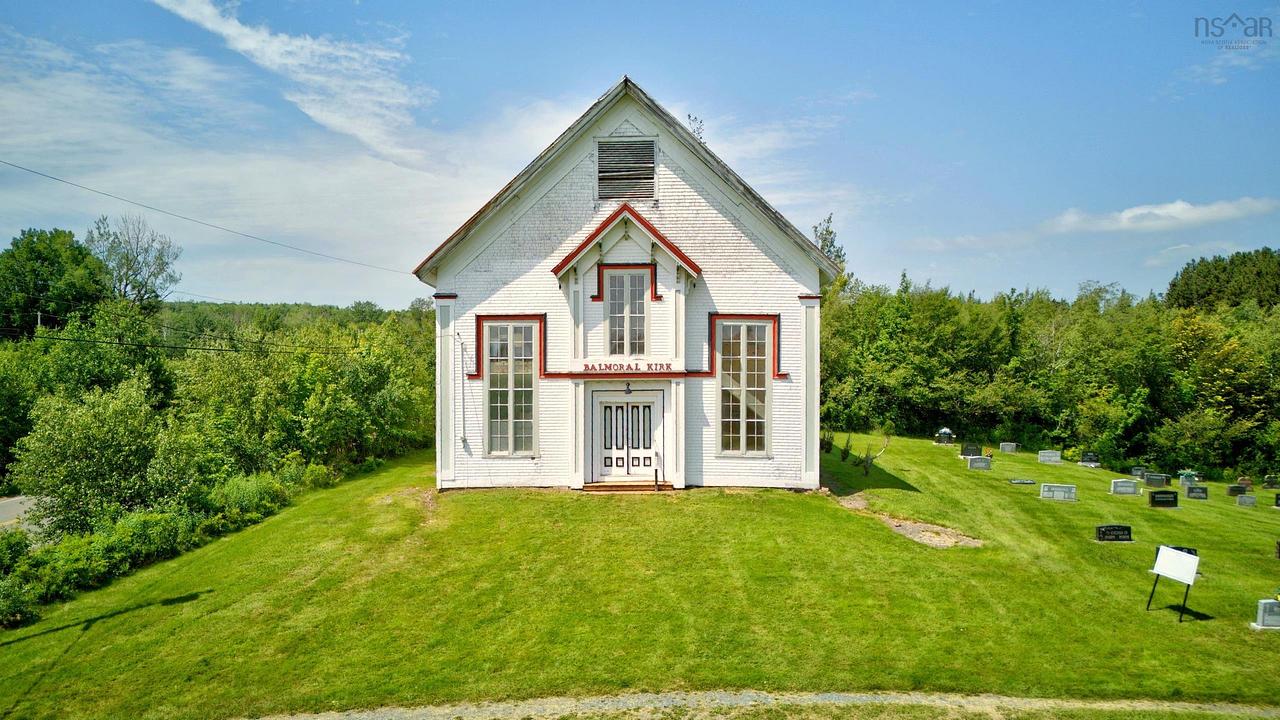 2395 Balmoral Road, Tatamagouche, NS