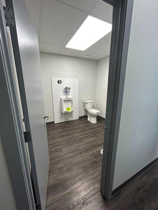 B - 1025 36 Street North, Lethbridge, AB