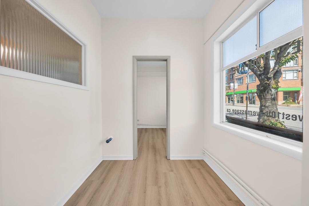 4570 West 10th Avenue, Vancouver, BC