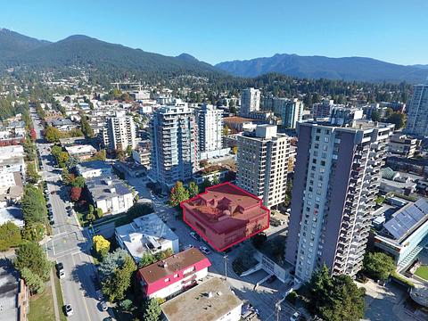 145 15th Street West, North Vancouver, BC