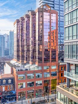 393 King St W, Toronto, ON
