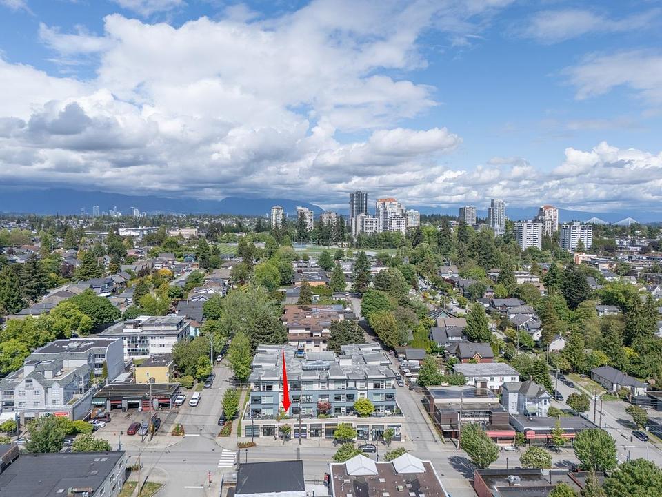 2A - 709 12th Street, New Westminster, BC