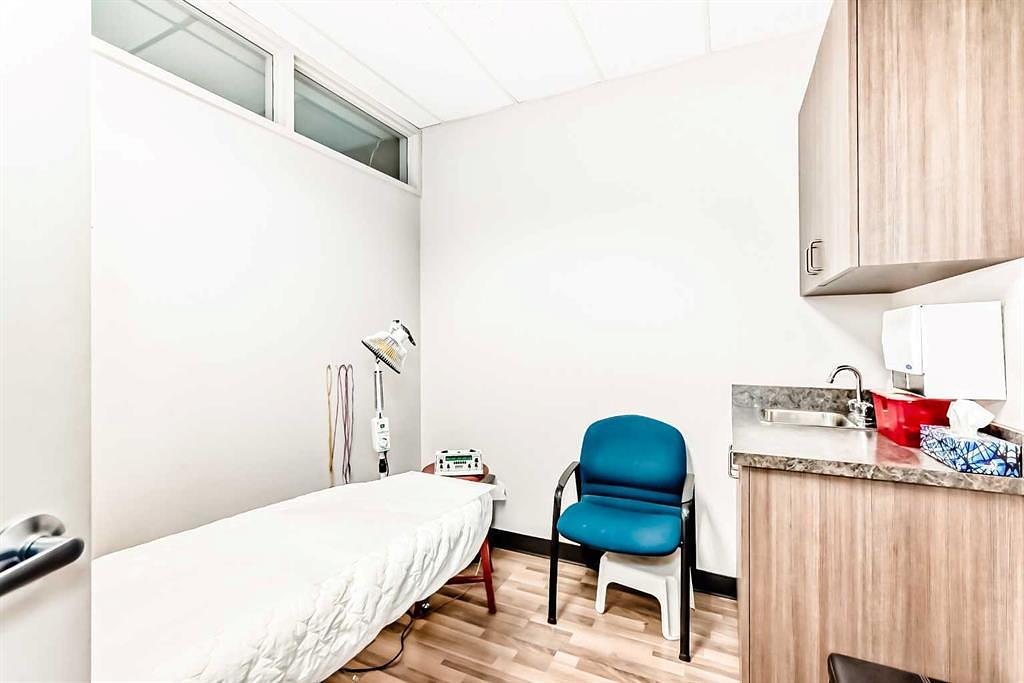11420 27 Street Southeast, Calgary, AB