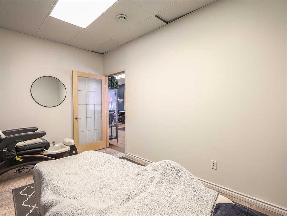 5010 50 Street, Stettler, AB