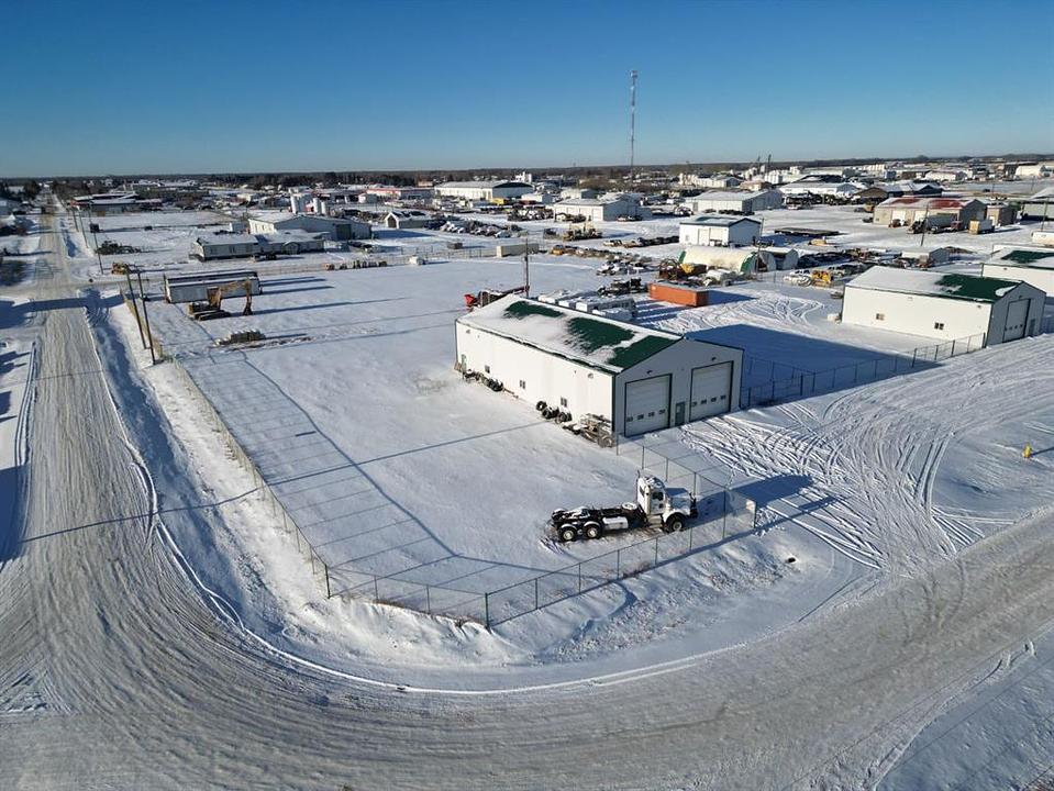 9802 97 Street, La Crête, AB