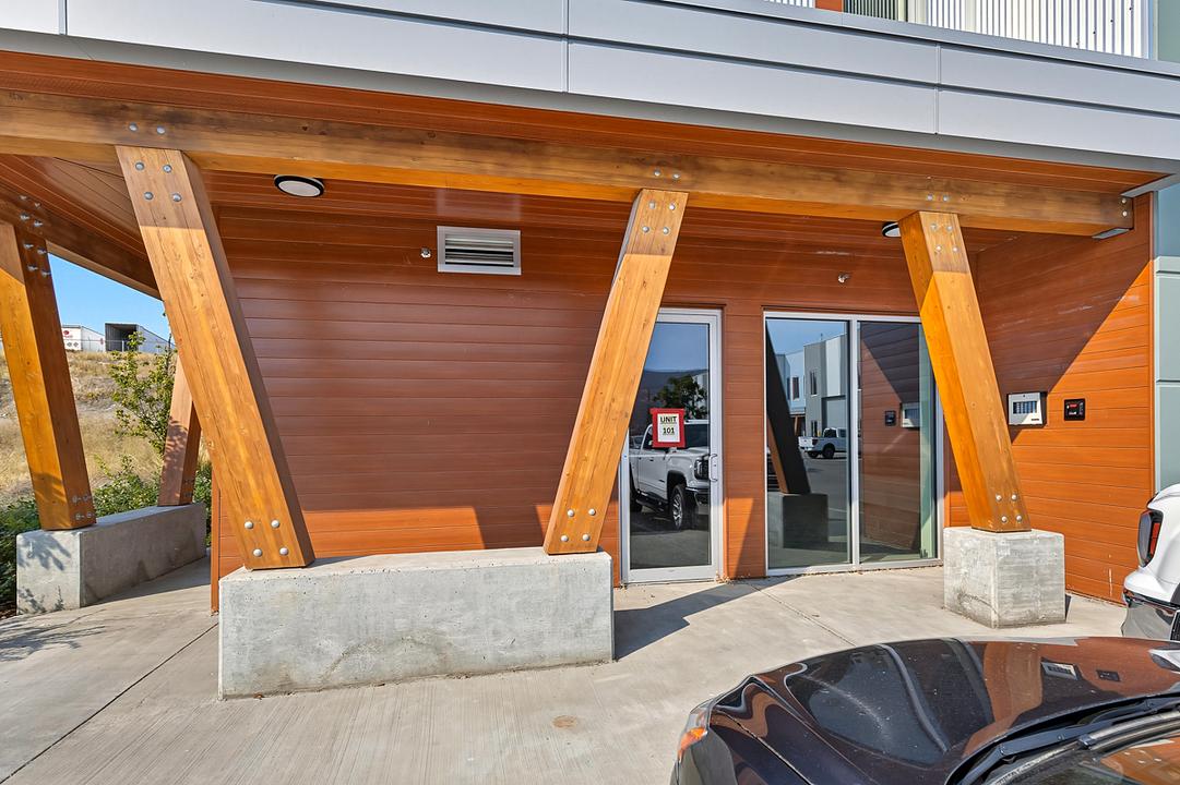 #101 - 2171 Optic Court, Kelowna, BC