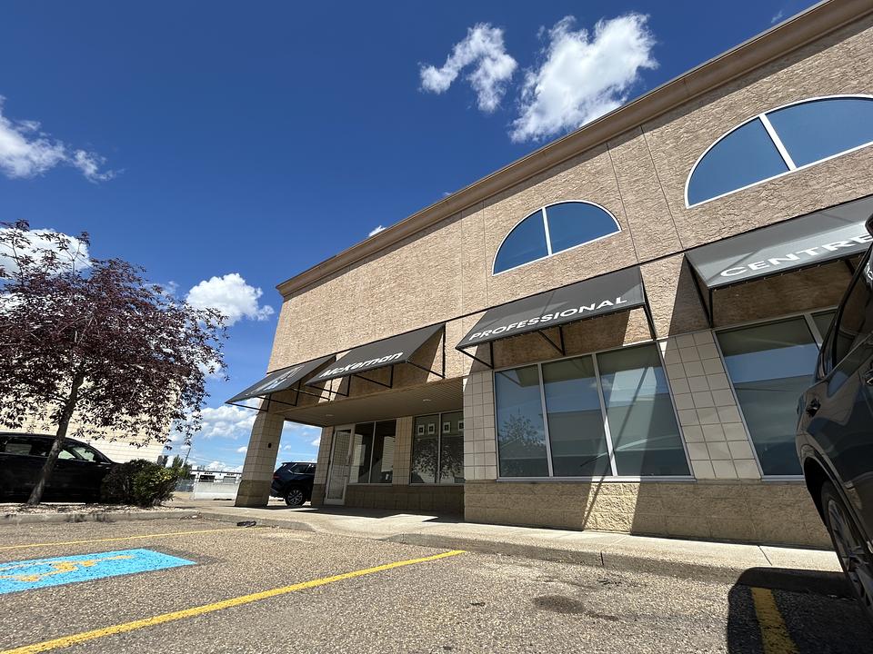 16880 - 16880 111 Avenue Northwest, Edmonton, AB