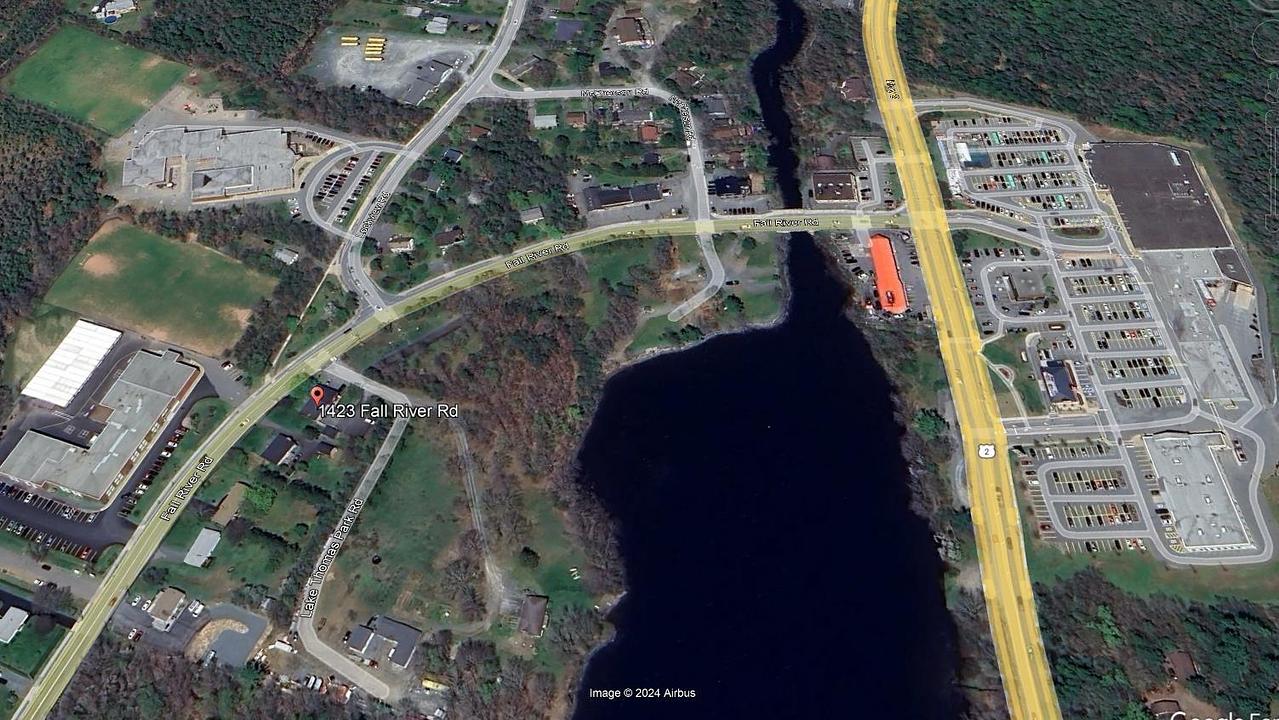 1423 Fall River Road, Fall River, NS