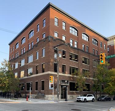 140 Bannatyne Avenue, Winnipeg, MB