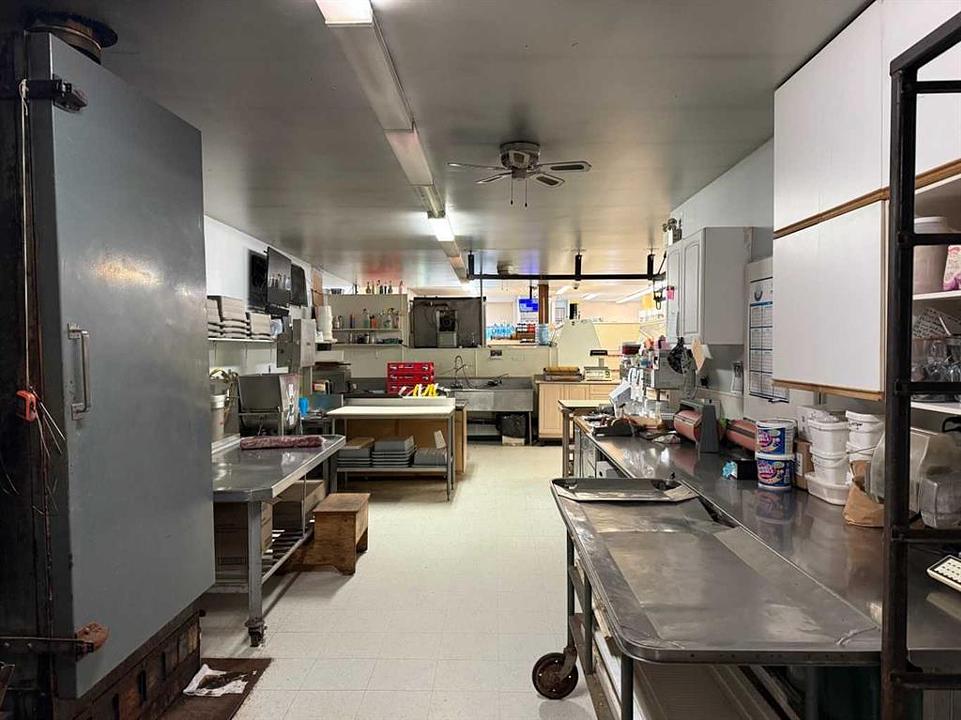 4934 50 Avenue, Kitscoty, AB