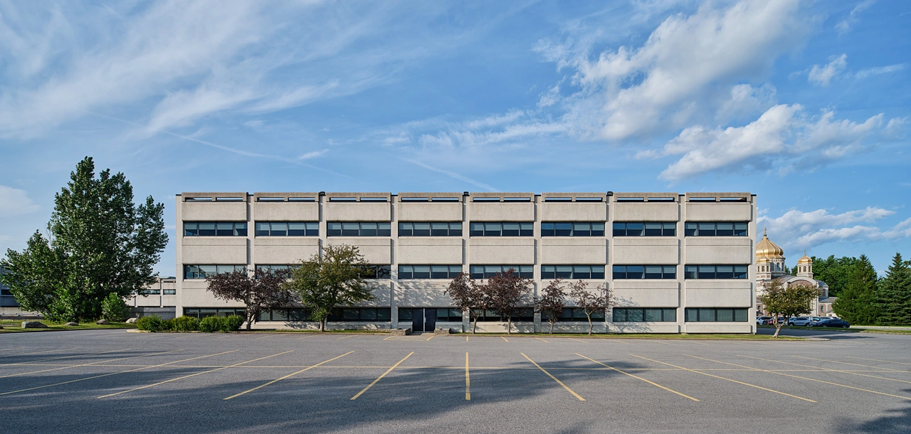 00350 - 955 Green Valley Crescent, Ottawa, ON