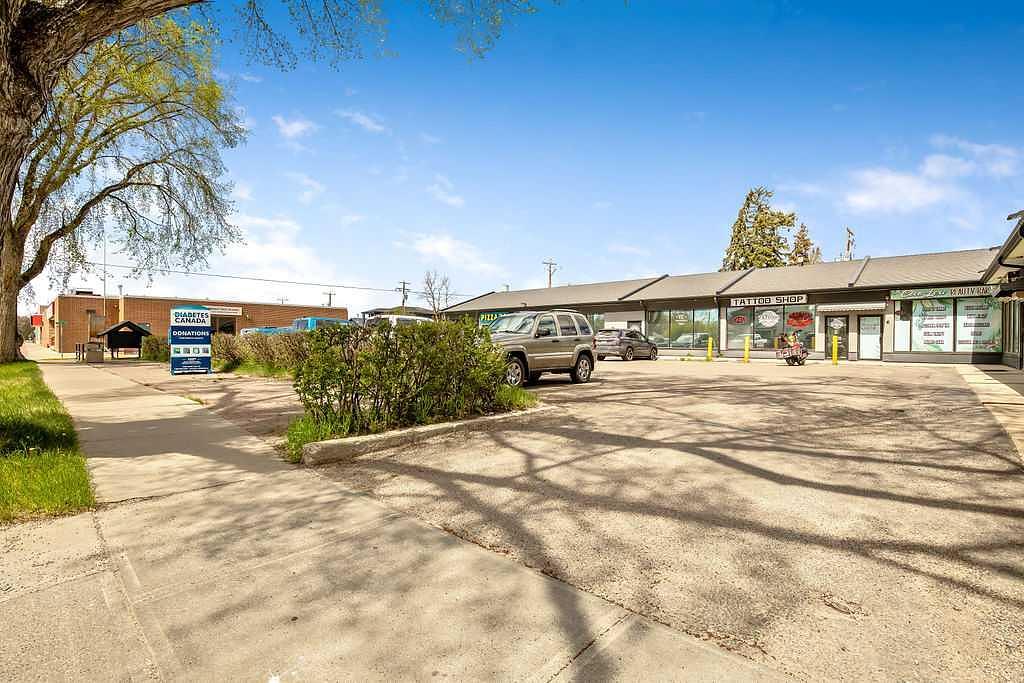 104 3 Avenue Southeast, High River, AB