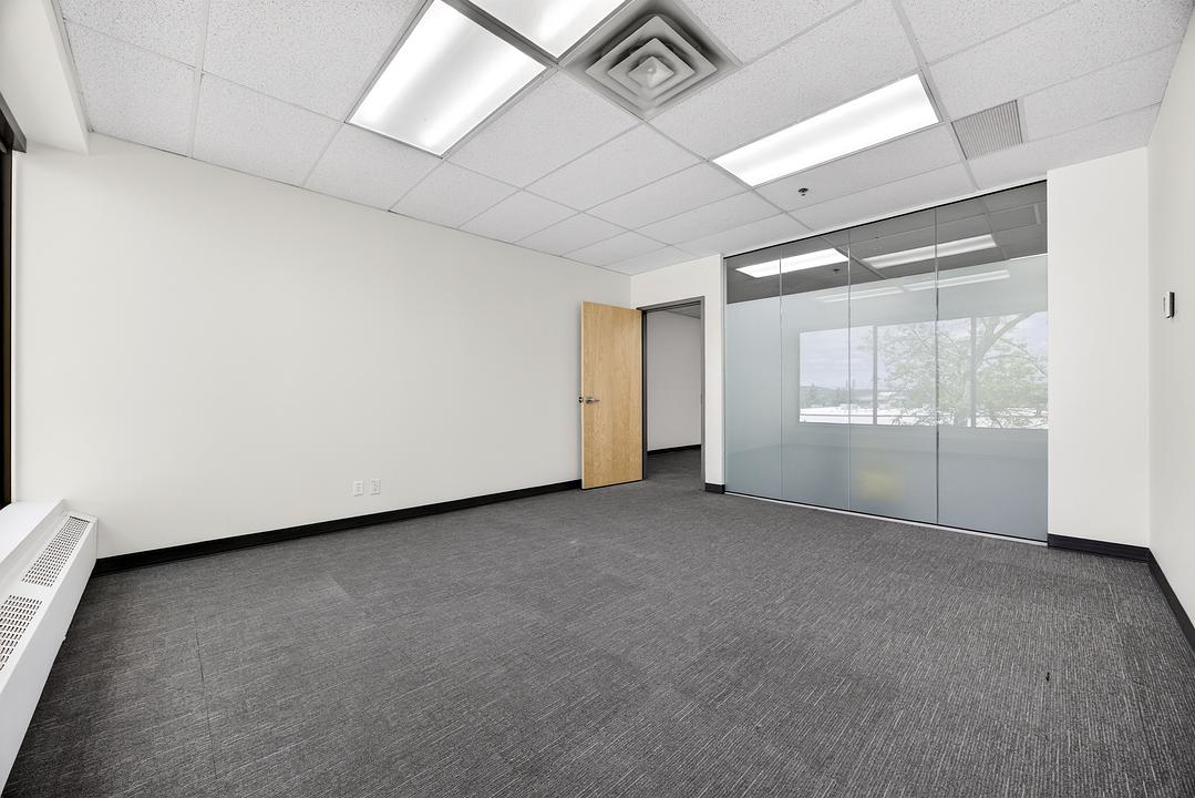1565 27 Avenue Northeast, Calgary, AB