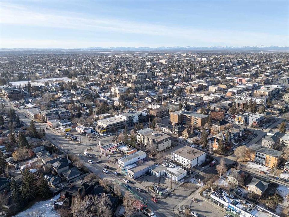 2615 14 Street Southwest, Calgary, AB