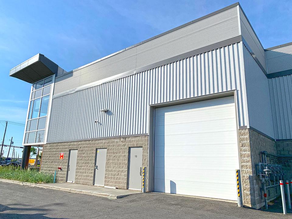 3 - 115 Chemin du Tremblay, Boucherville, QC
