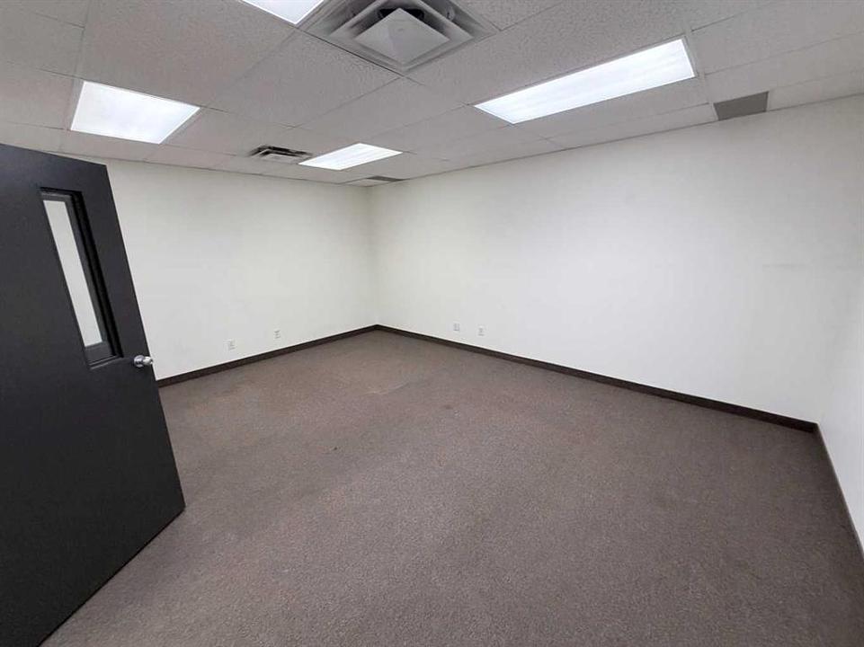 10211 88 Avenue, Clairmont, AB