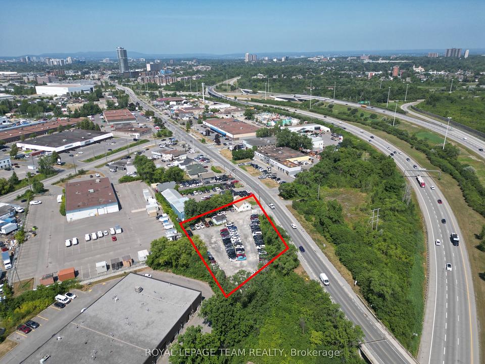 1506 Cyrville Road, Ottawa, ON
