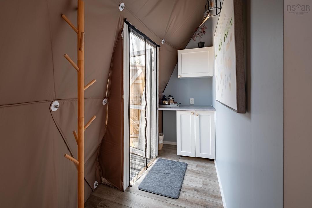8 Simmons Island, West Dover, NS