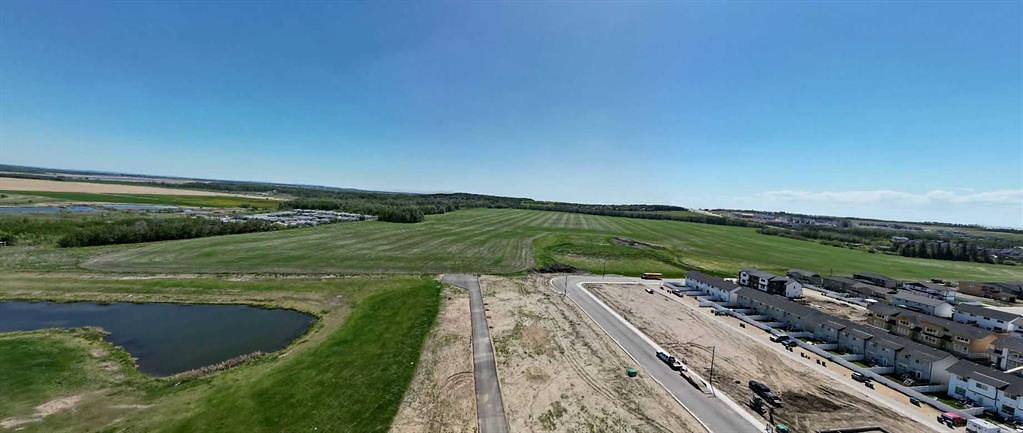 10 Iron Gate Boulevard, Sylvan Lake, AB