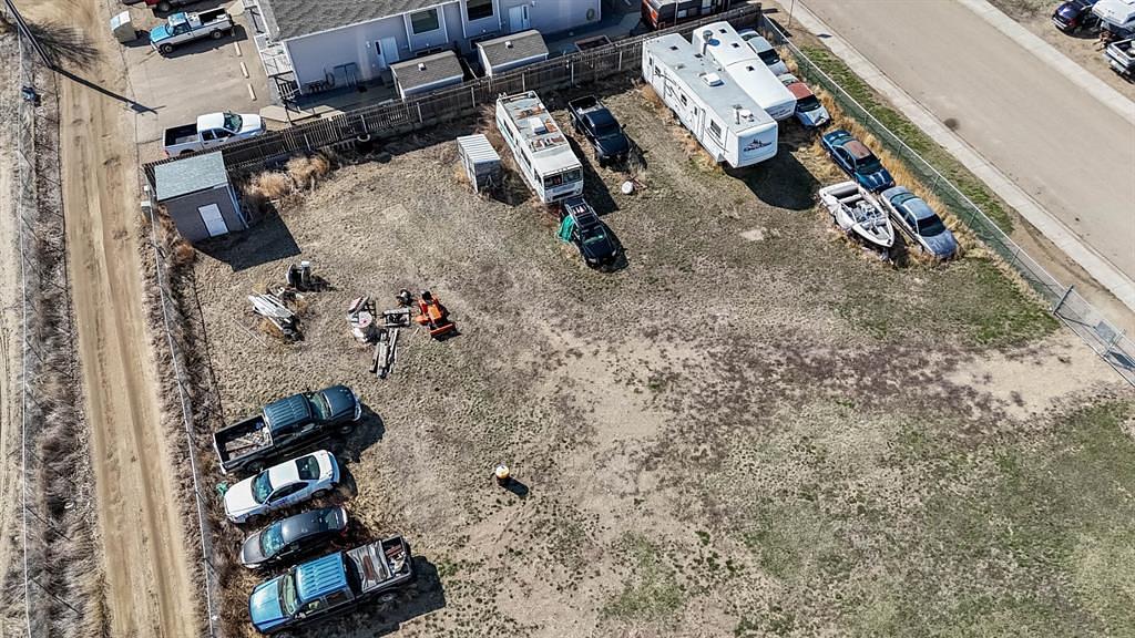5 Street Northeast, Redcliff, AB