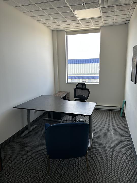 220 - 5796 Rue Ferrier, Mont-Royal, QC