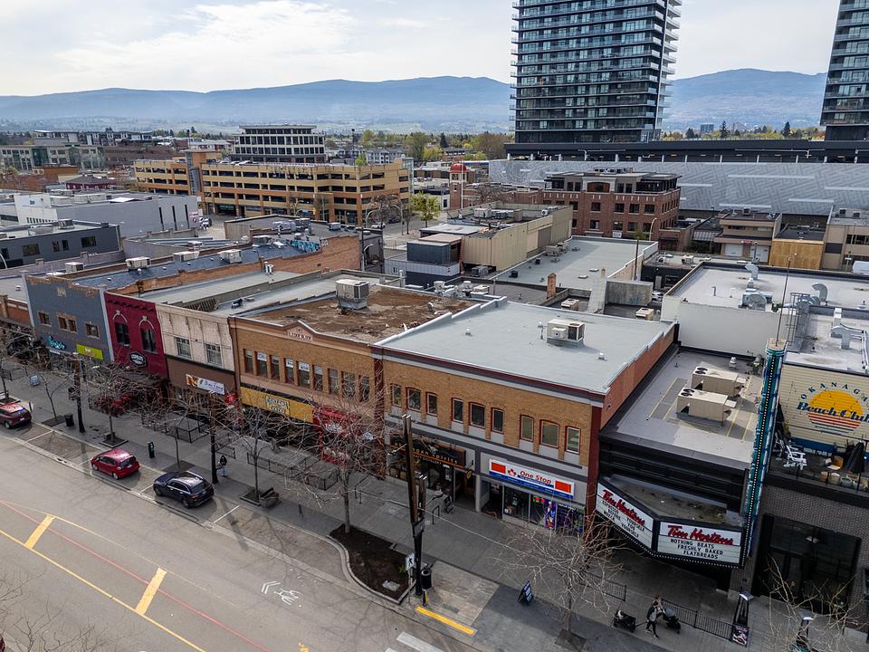 267 Bernard Avenue, Kelowna, BC