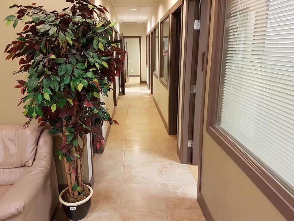 220 - 2010 East 48th Avenue, Vancouver, BC