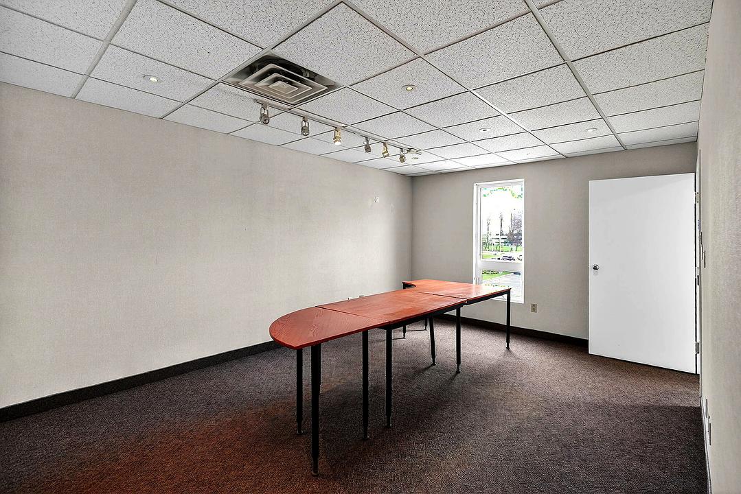 159 Colonnade Road South, Ottawa, ON