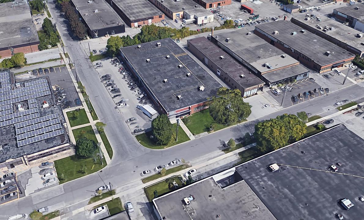 2 - 90 Wingold Avenue, Toronto, ON