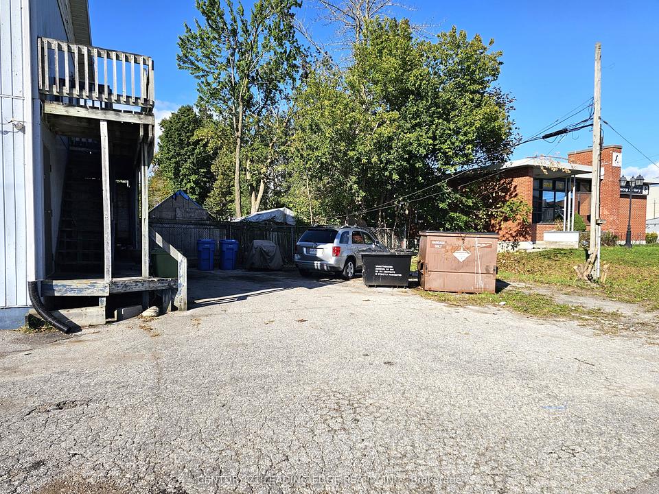 300 James Street East, Orillia, ON