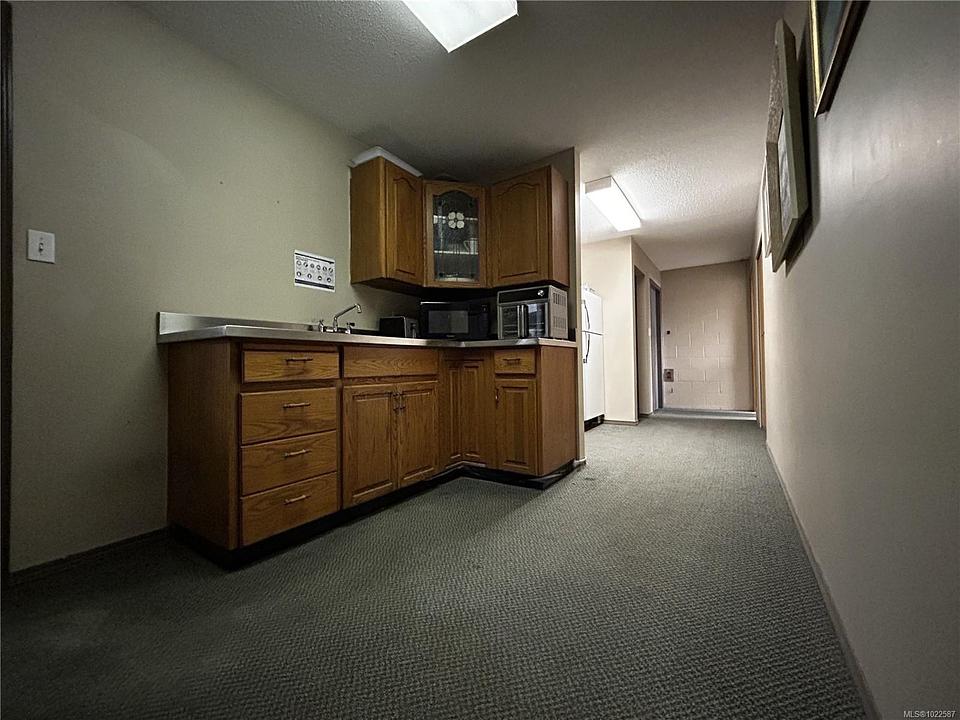 487 Burnside Road East, Victoria, BC