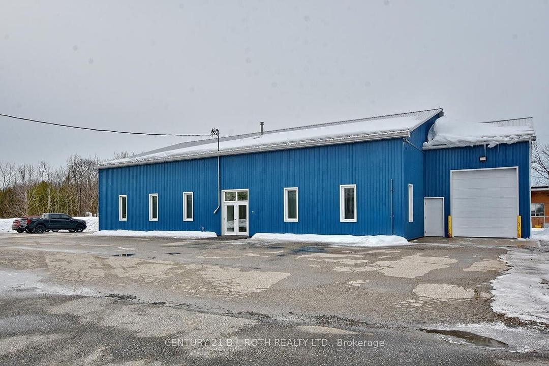 240 9th Avenue East, Owen Sound, ON